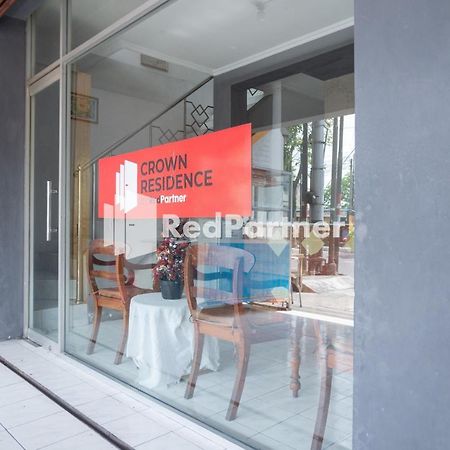 Crown Residence Near Tugu Yogyakarta Mitra Reddoorz Buitenkant foto